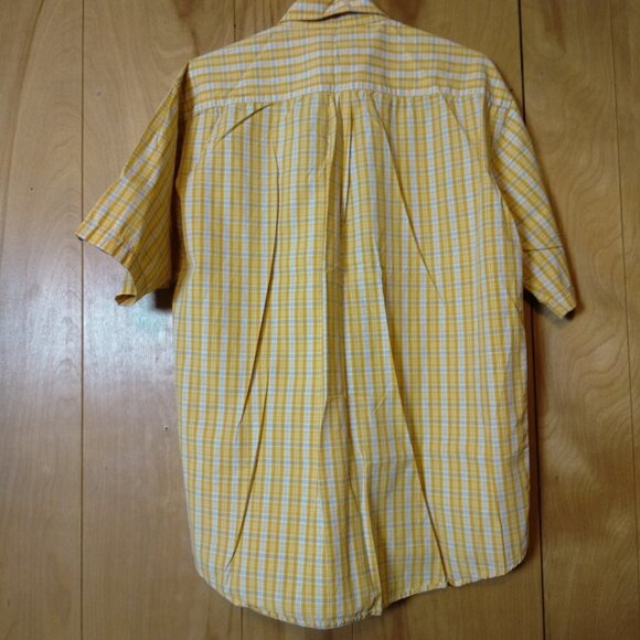 Cabela's Men's Medium Reg Short Sleeve Plaid Button Front Collared Shirt - Picture 4 of 4